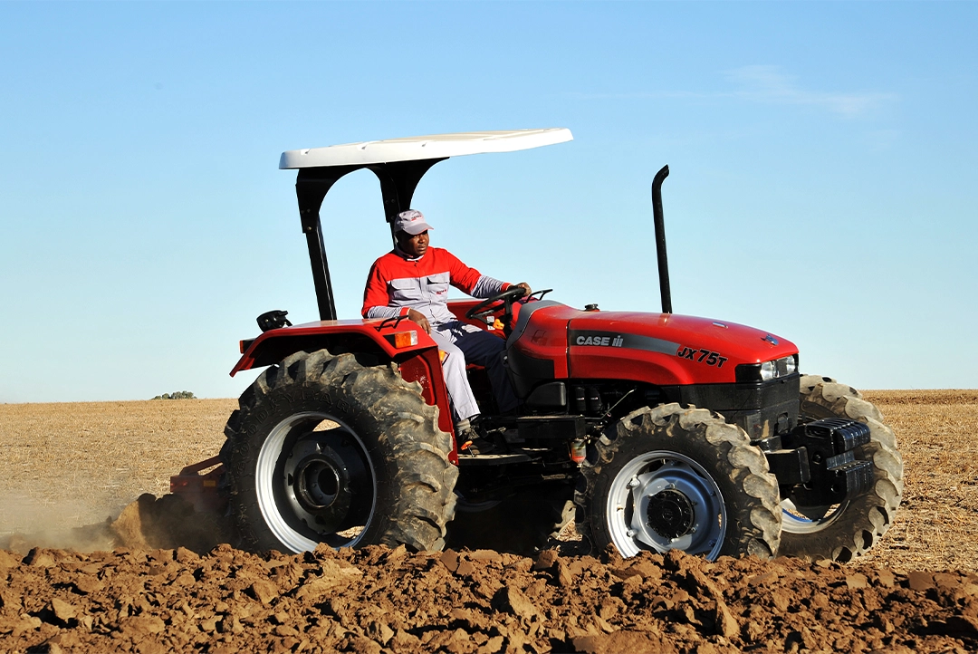 Tractor agrícola marca Case modelo JX75T