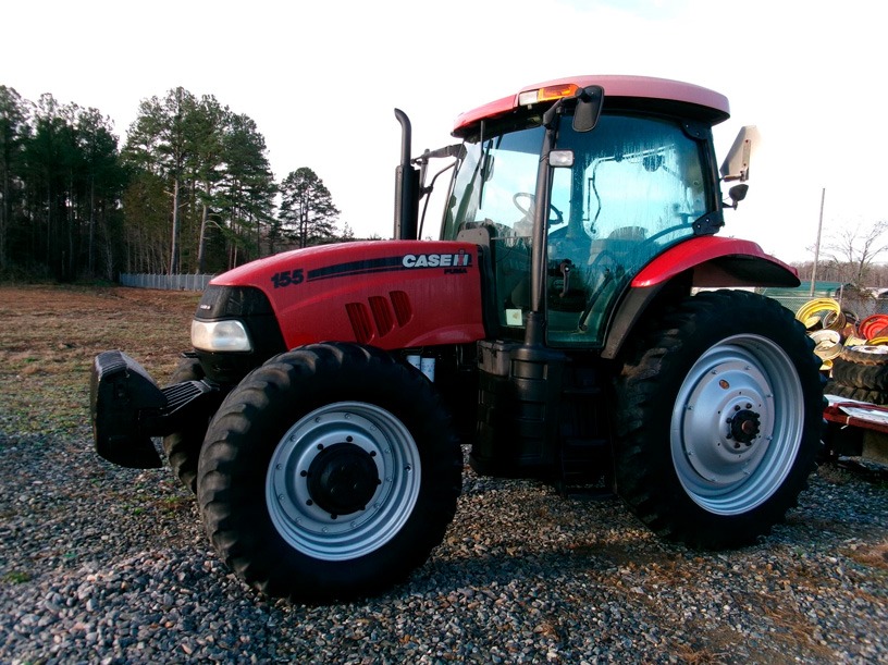 Tractor mediano agrícola en venta