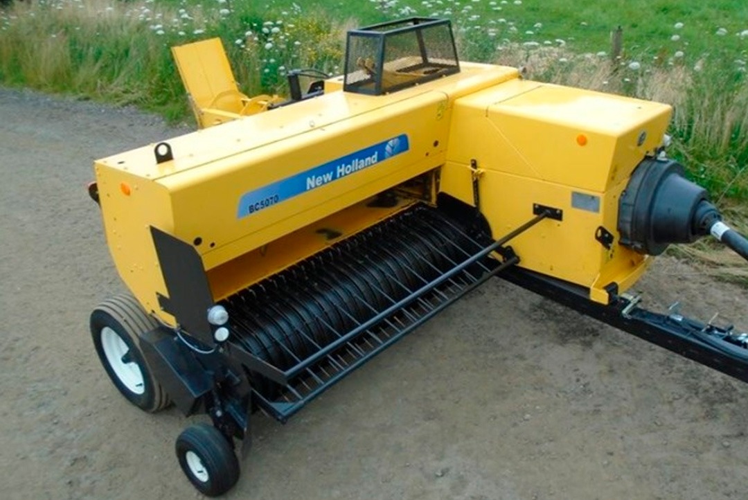 BC 5070 New Holland Agtrac®