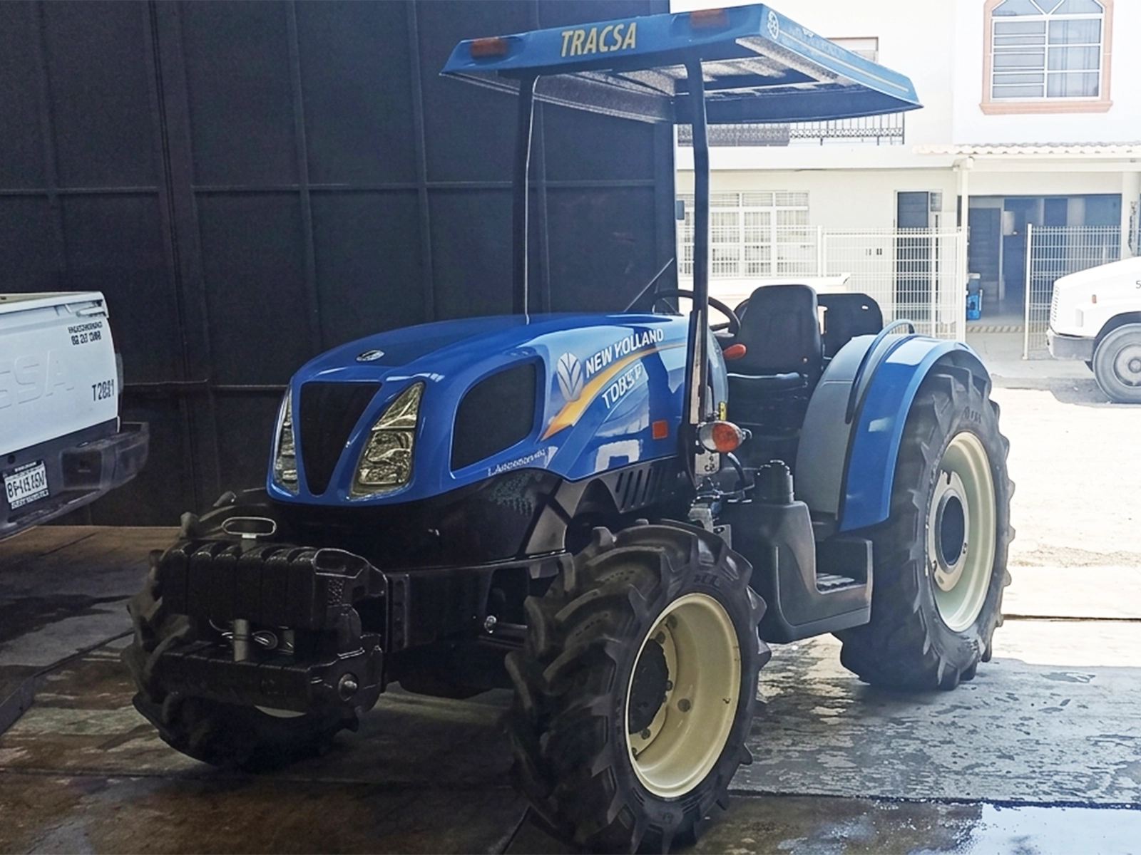 Tractor agrícola usado New Holland TD85F4WDMS año 2023