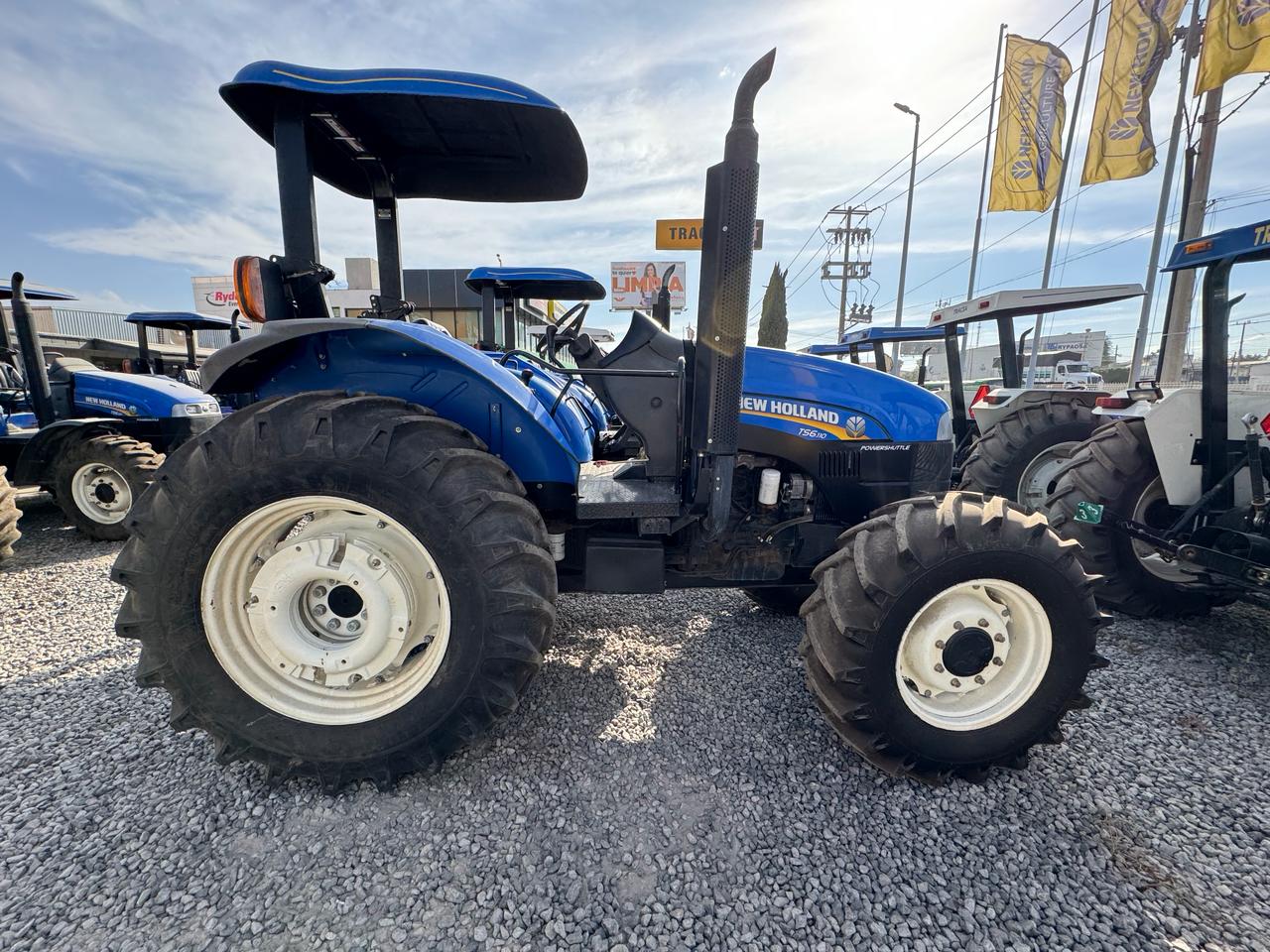 New Holland Agriculture T61R410501